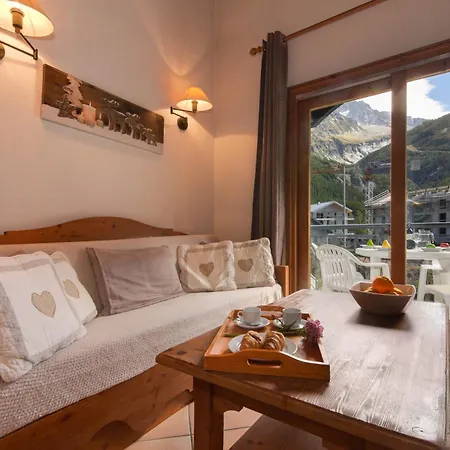Apartment Le Cristal - Lognan 7 - Happy