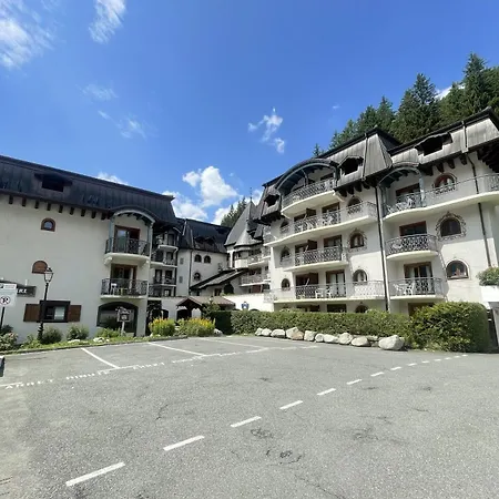 Апартаменты Le Cristal Lognan 7 Mountain View - Happy Шамони