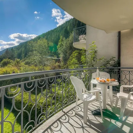 Le Cristal Lognan 7 Mountain View - Happy Апартаменты *